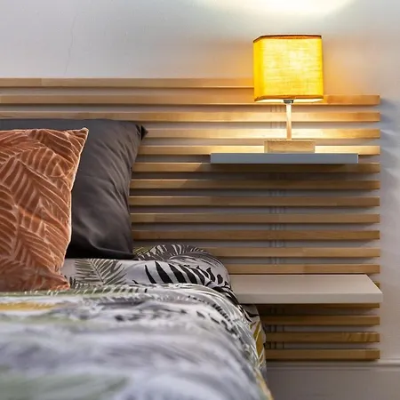 Secret Loft-valentino Turyn