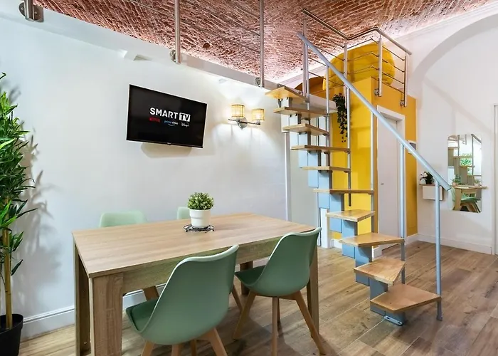 Secret Loft-valentino Turyn